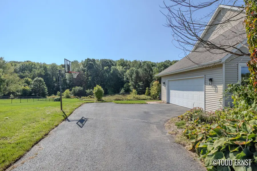 5814 Cannon Hills Drive Ne, Ada, MI 49301 - Image #3