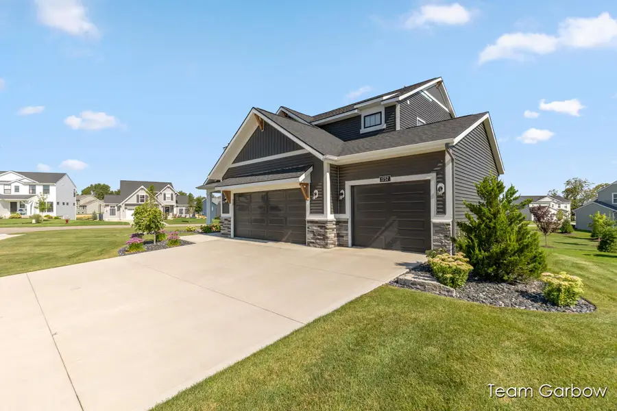1757 Julienne Court Sw, Byron Center, MI 49315 - Image #2