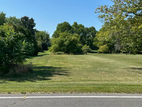 2308 Paw Paw Avenue, Benton Harbor, MI 49022