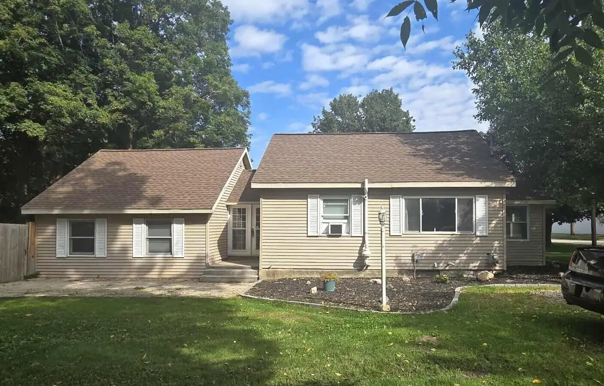 33 Fuller Street, Saranac, MI 48881 - Image #1