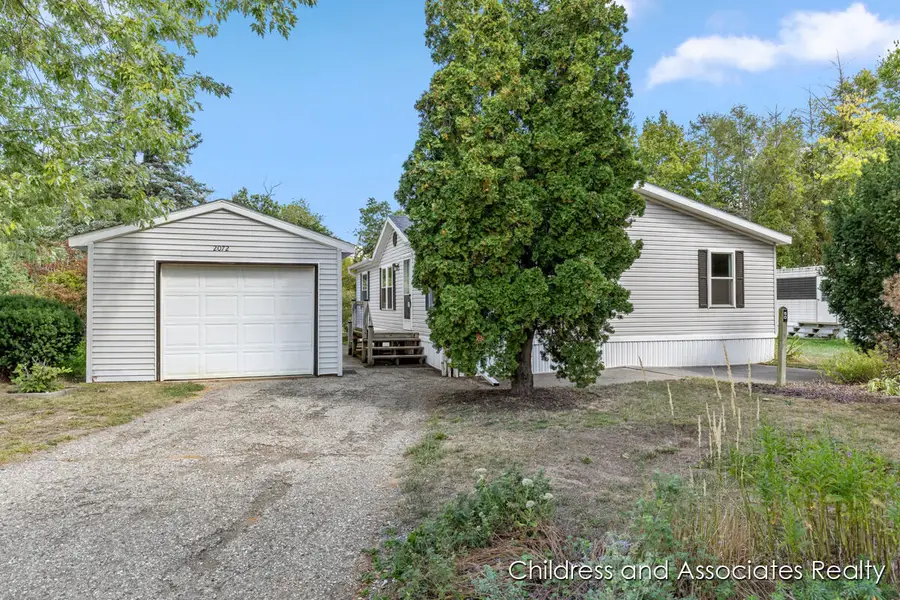 2072 Eleanor Street Se, Lowell, MI 49331 - Image #3