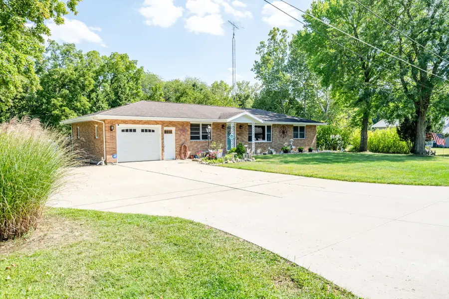 4537 Stanley Avenue, Watervliet, MI 49098 - Image #2