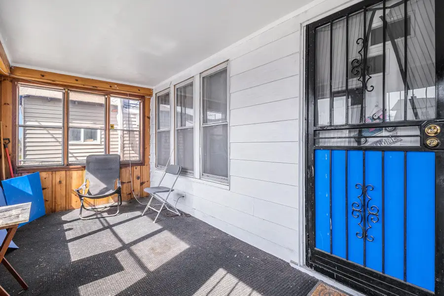 2406 Sharon Street, Detroit, MI 48209 - Image #3