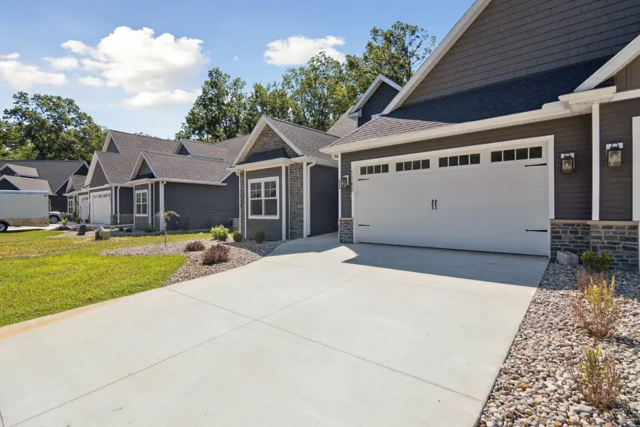 1160 Lochaven Circle, Hillsdale, MI 49242 - Image #3