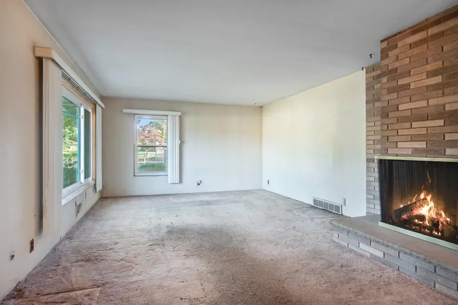 736 Shawmut Boulevard Nw, Grand Rapids, MI 49504 - Image #3