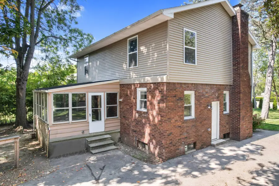 6044 Davison Road, Burton, MI 48509 - Image #3