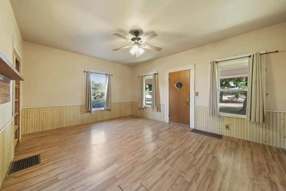 16594 Stark Road, Springport, MI 49284 - Image #1