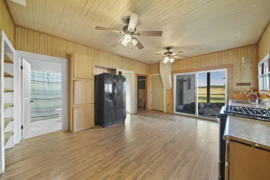 16594 Stark Road, Springport, MI 49284 - Image #2