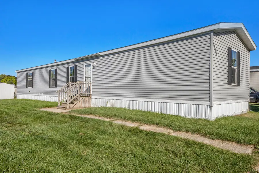 1391 Shadowridge Drive, Wayland, MI 49348 - Image #2