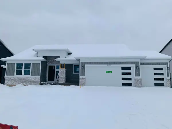 15709 Norwalk Road, Grand Haven, MI 49417