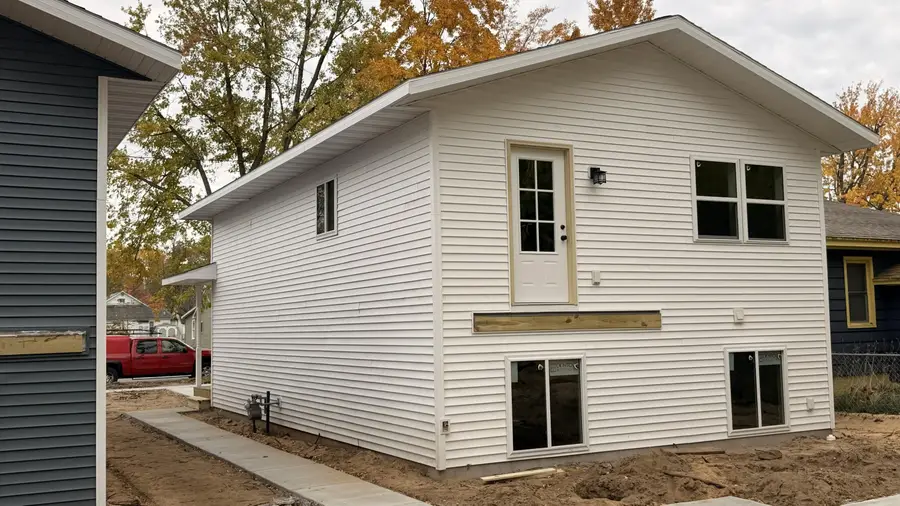 438 E Isabella Avenue, Muskegon, MI 49442 - Image #3