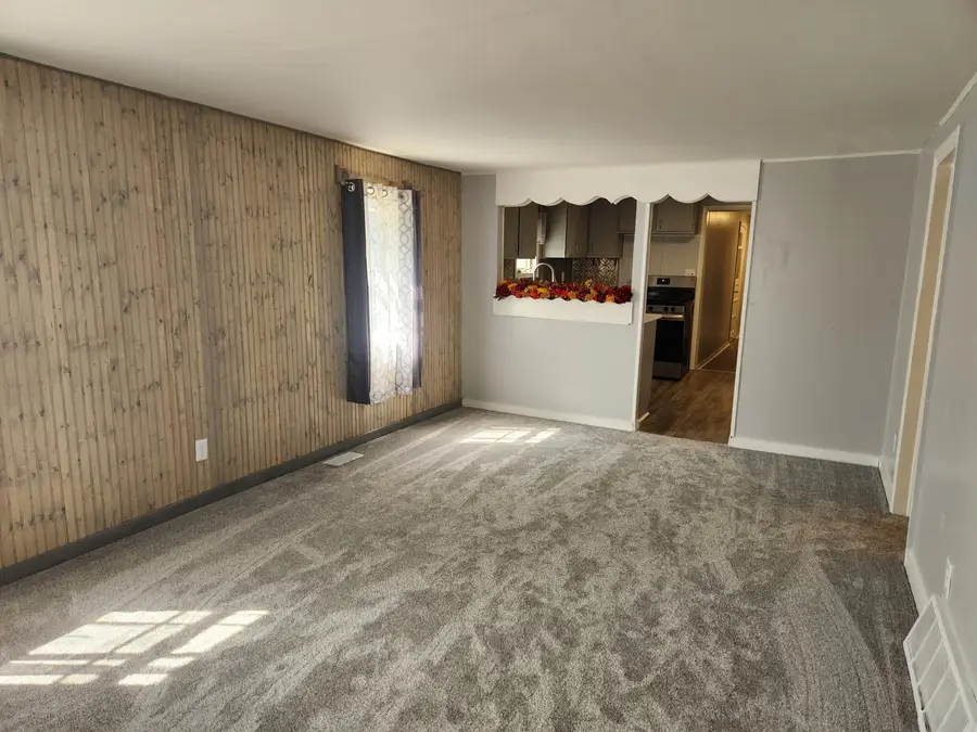 1873 Valley Street, Muskegon, MI 49442 - Image #3