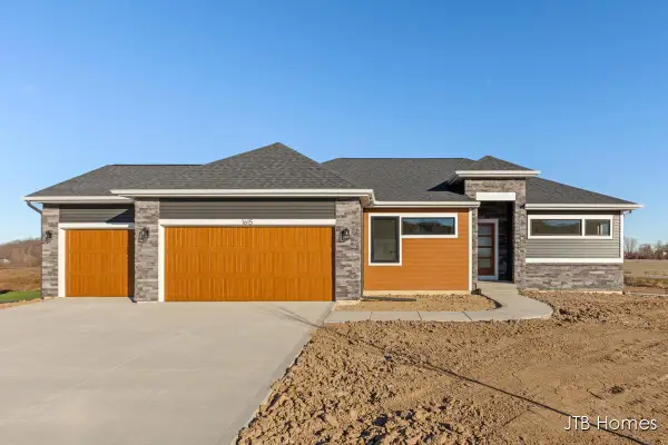 1615 Round Barn Drive, Hudsonville, MI 49426