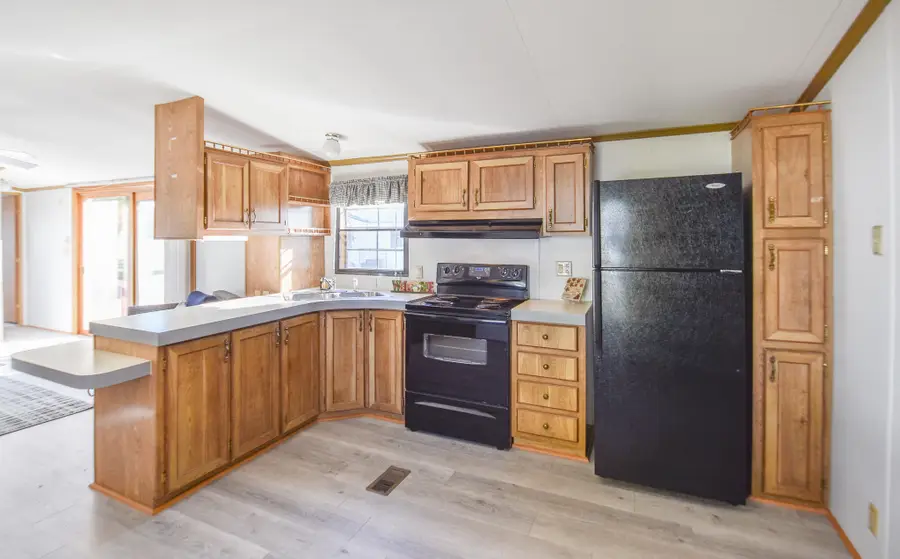 732 Cambridge Drive, Coldwater, MI 49036 - Image #3