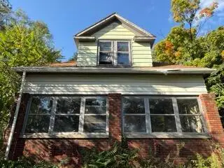 1009 Adams Street Se, Grand Rapids, MI 49507