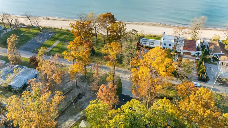 11160 Marquette Drive, New Buffalo, MI 49117 - Image #3