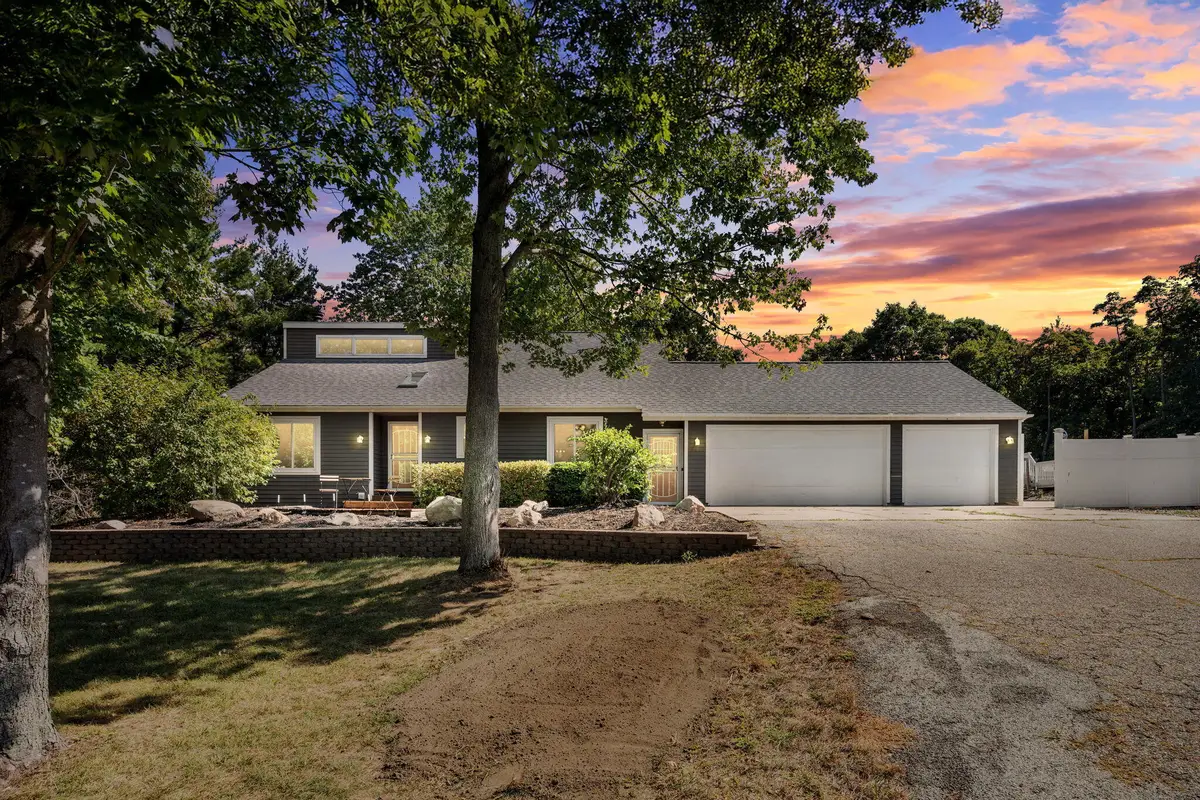 3861 64th Street, Holland, MI 49423 - Image #1