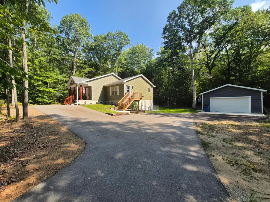 2990 N Lincoln Road, Ludington, MI 49431 - Image #2