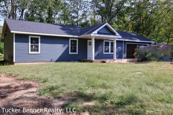 1556 Carlton Street, Muskegon, MI 49442