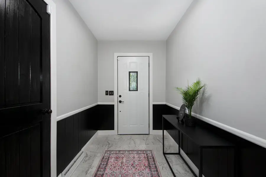 4085 Quainton Road, Norton Shores, MI 49441 - Image #2