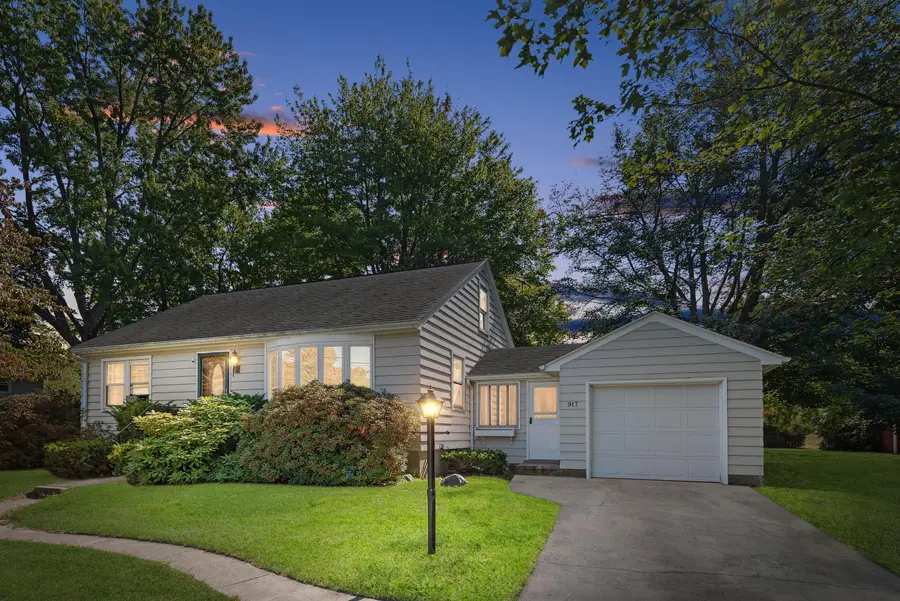 917 W Detroit Street, New Buffalo, MI 49117 - Image #2