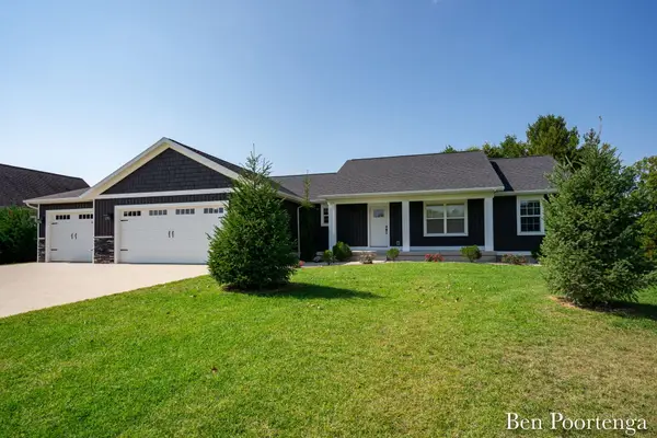 21909 Hilltop Circle, Stanwood, MI 49346