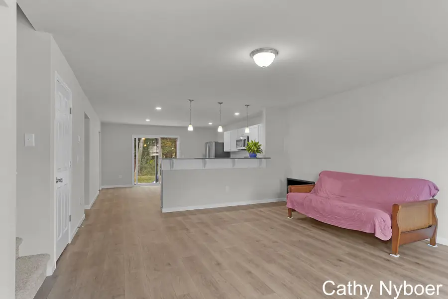 5480 Mammoth Drive Se, Caledonia, MI 49316 - Image #2