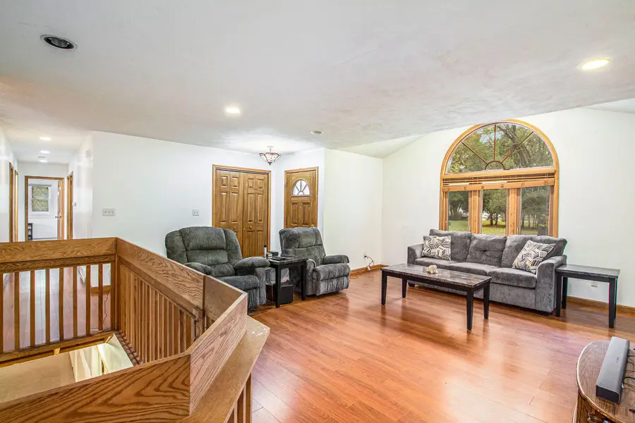 211 N Cedar Street, Evart, MI 49631 - Image #2