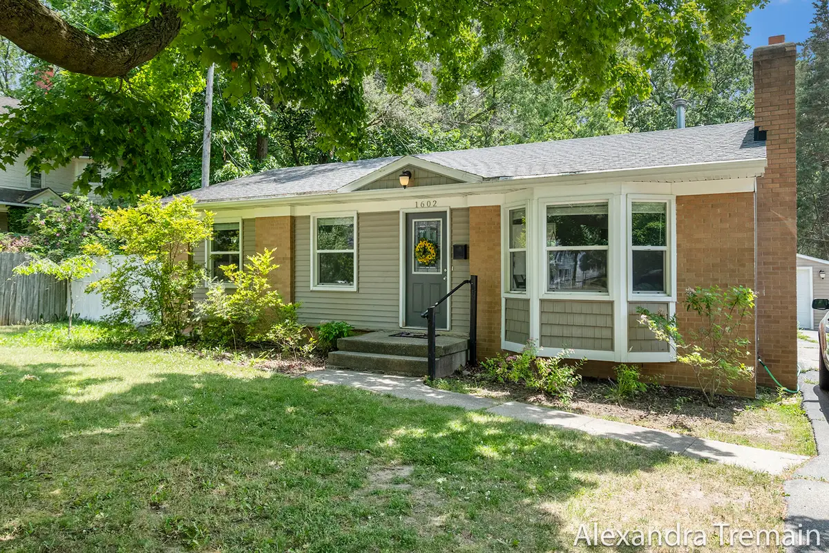 1602 4th Street Nw, Grand Rapids, MI 49504 - Image #1