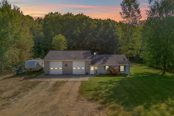 6333 Brown Road, Jonesville, MI 49250