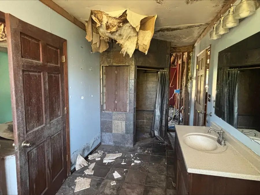 12010 Gates Road, Cement City, MI 49233 - Image #2