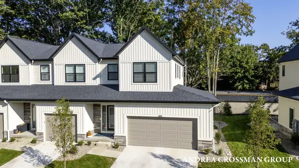 1991 N Shorewood Lane #4, Holland, MI 49423