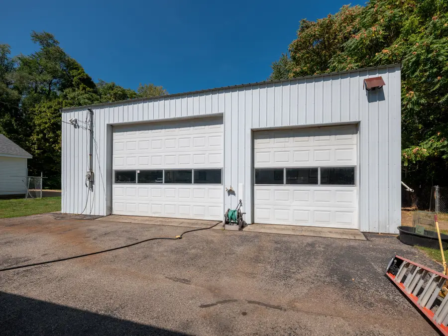 55622 Red Arrow Highway, Lawrence, MI 49064 - Image #2