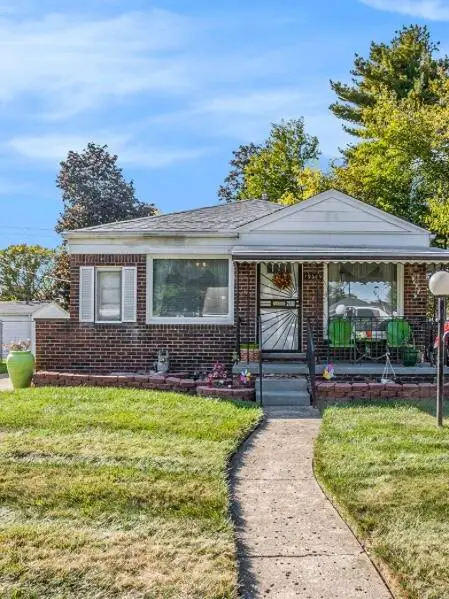 19309 Burt Road, Detroit, MI 48219