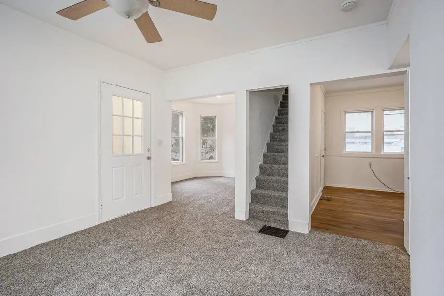 1054 Crosby Street Nw, Grand Rapids, MI 49504 - Image #3