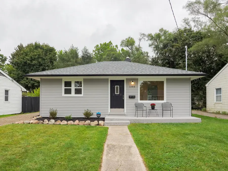 180 N Woodlawn Avenue, Battle Creek, MI 49037 - Image #2