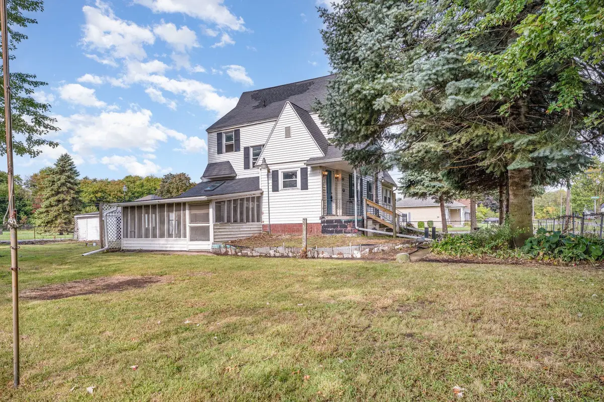 545 Walnut Street, Carrollton, MI 48724 - #1