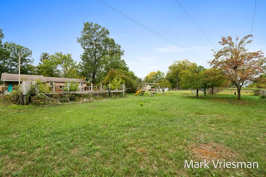 4326 Teanmar Avenue, Muskegon, MI 49444 - Image #3