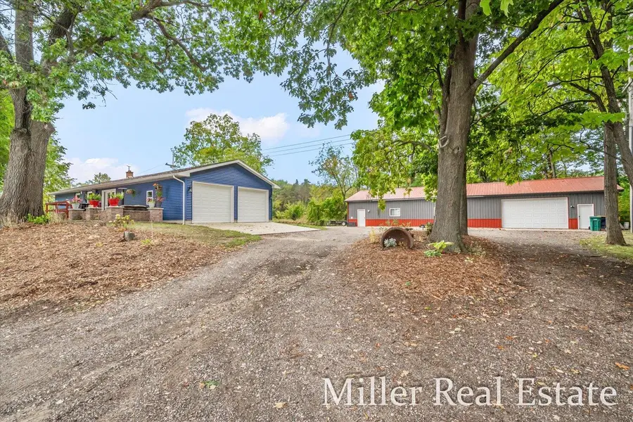 9374 S M-43 Highway, Delton, MI 49046 - Image #2