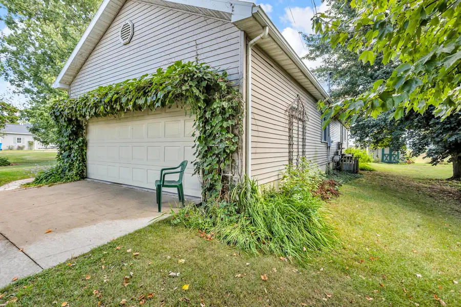 14429 Kildare Lane, Cement City, MI 49233 - Image #3