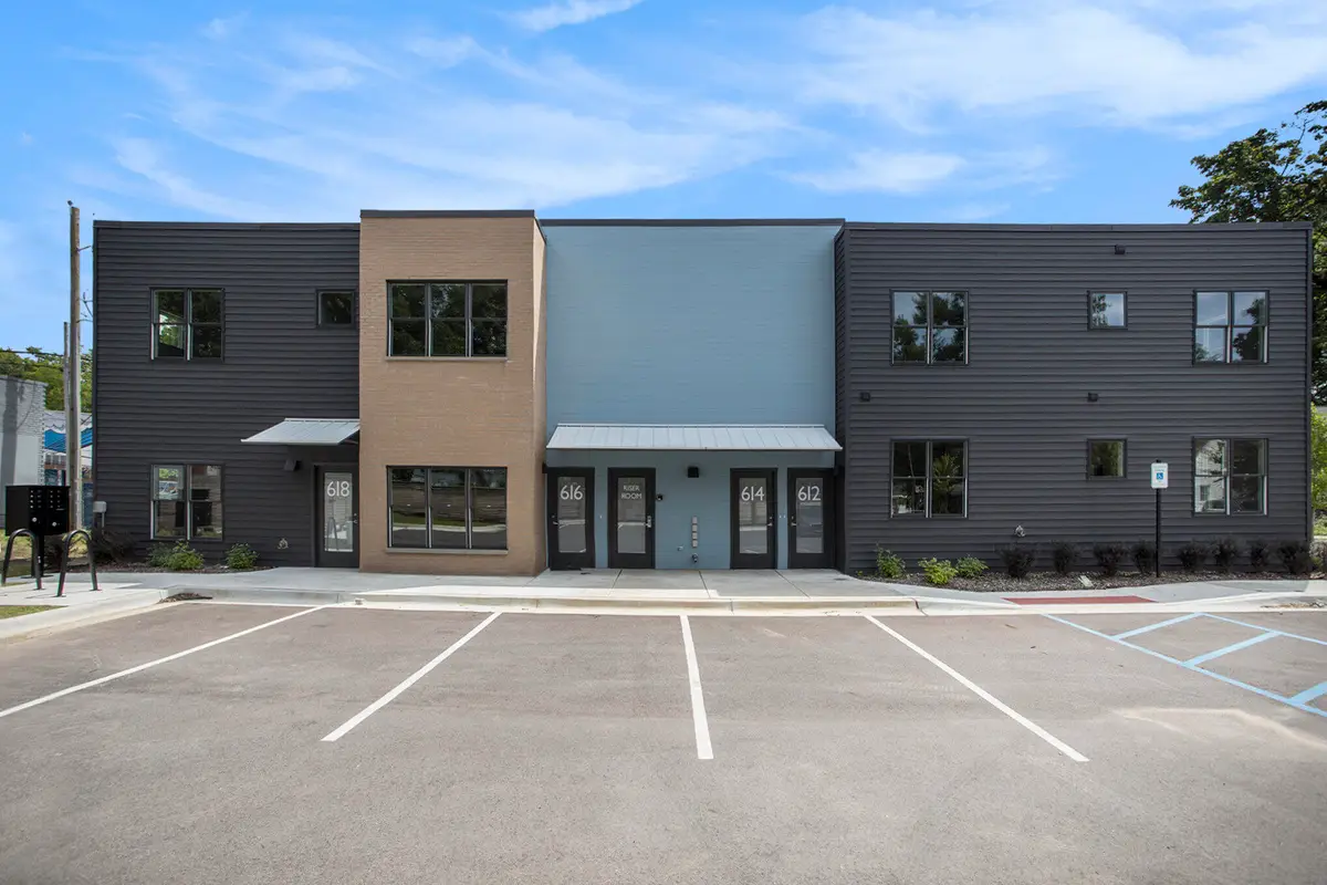 616 Southworth Terrace, Kalamazoo, MI 49048 - Image #1