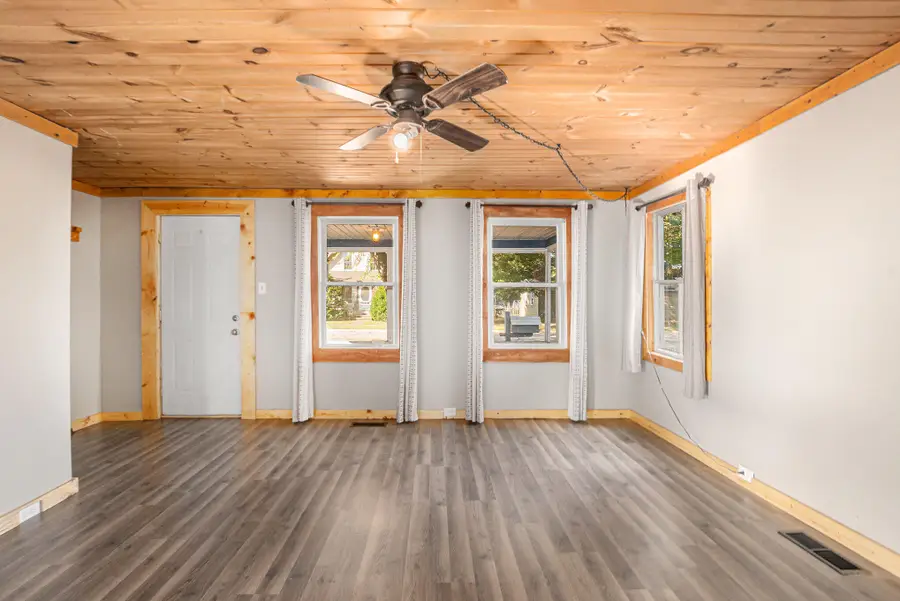 219 W Main Street, Homer, MI 49245 - Image #3