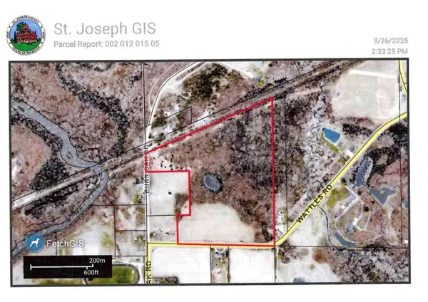 N Burr Oak Road, Colon, MI 49040