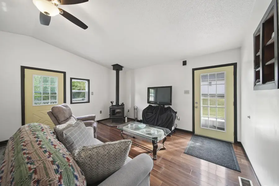 2718 Page Avenue, Jackson, MI 49203 - Image #3