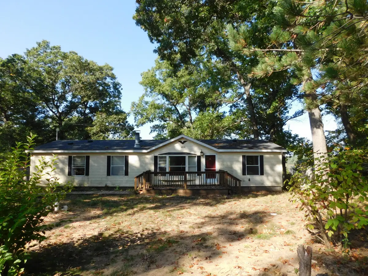 1806 48th Street, Fennville, MI 49408 - Image #1