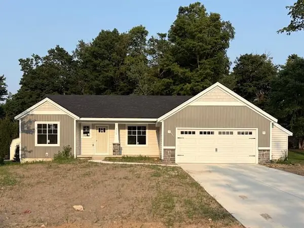 7884 Cannonsburg Road Ne, Rockford, MI 49341