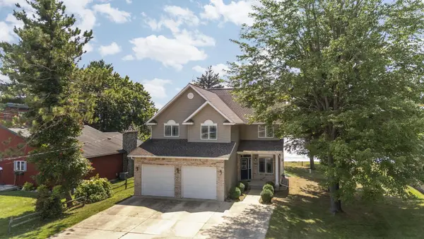 7039 W White Birch Avenue, Lake City, MI 49651