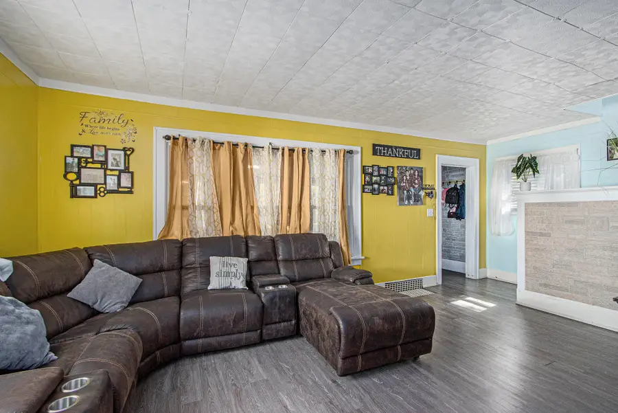 707 Fenimore Avenue, Kalamazoo, MI 49048 - Image #3