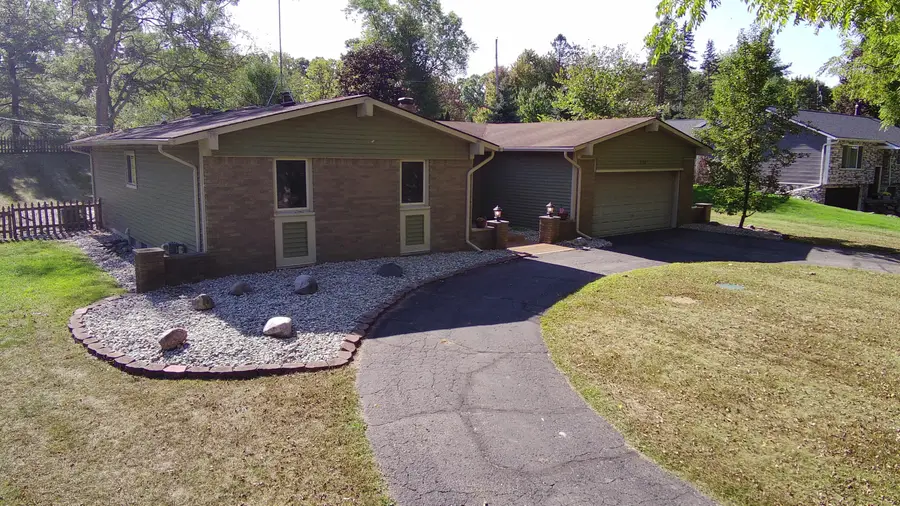 978 Blue Heron Drive, Highland, MI 48357 - Image #2