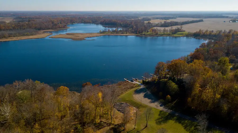 8806 Lakewood Trail, Berrien Center, MI 49102 - Image #2